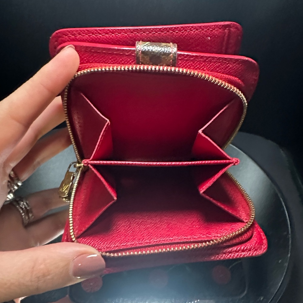 Louis Vuitton x Takashi Murakami (RARE 2005)  Cherry Monogram Wallet w/COA - EUC - Picture 9 of 11